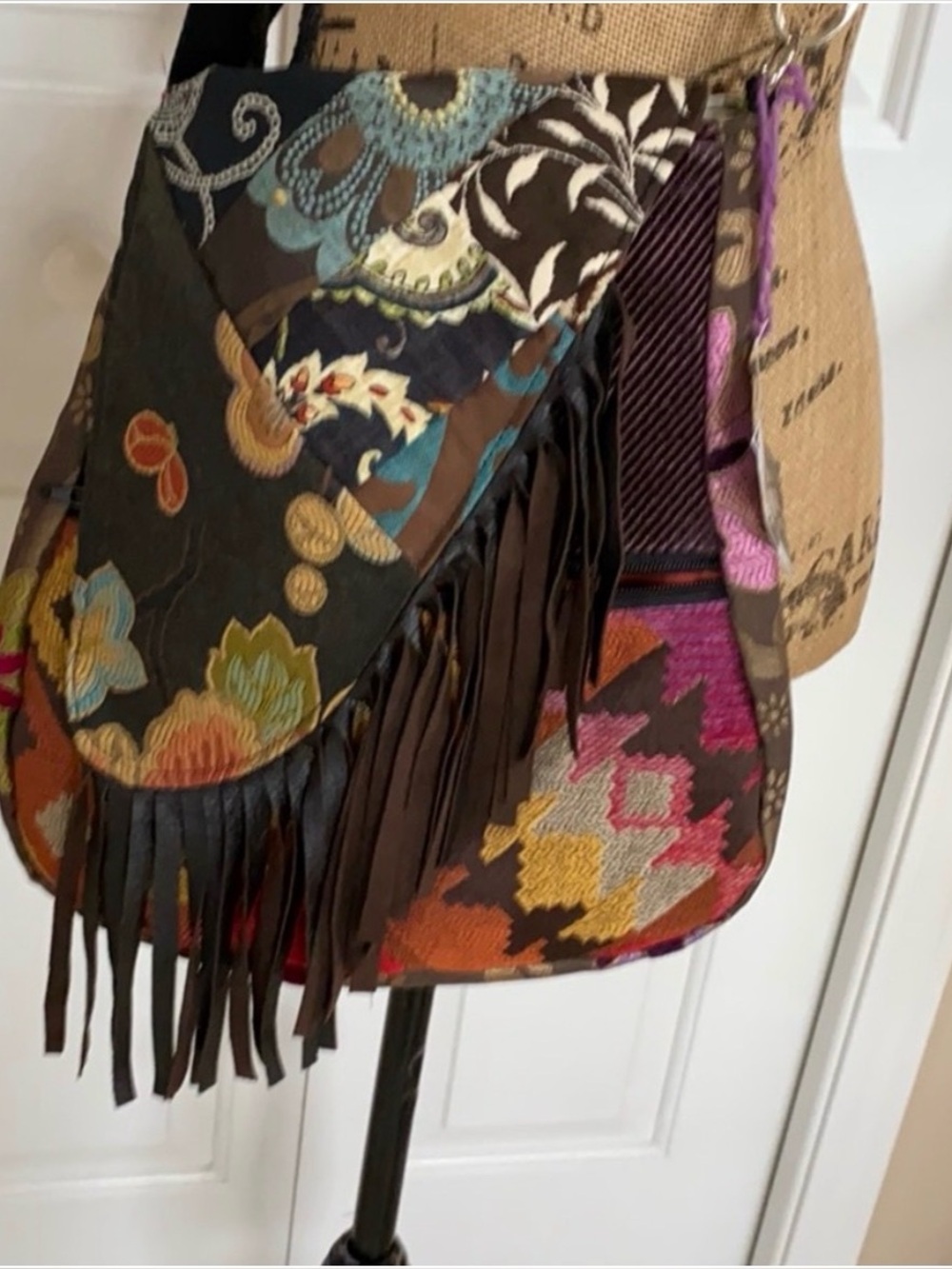 Boho Patchwork Fringe Crossbody Bag - Multicolor ST. Clair Design Bag Pedestre - Picture 2 of 7